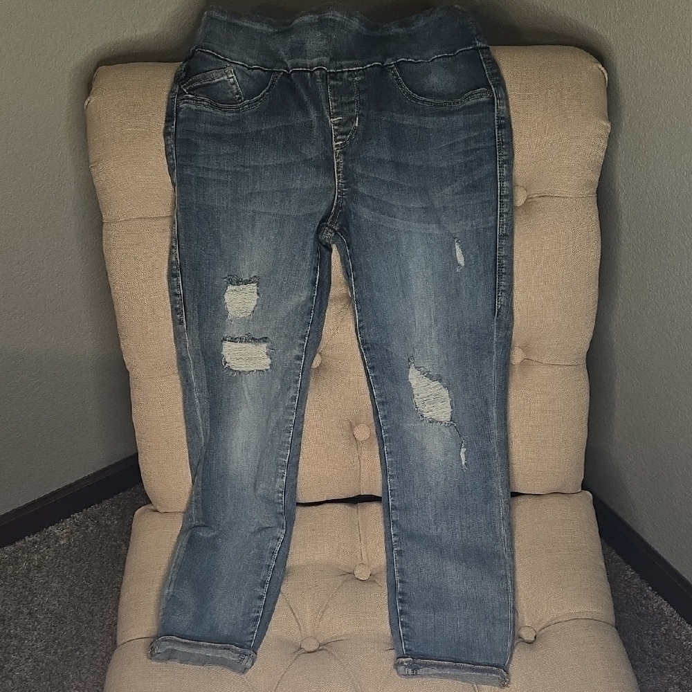 Rock & Republic Distressed Skinny Jeans - Blue